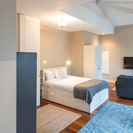 Cardosas Spacious By Lovelystay