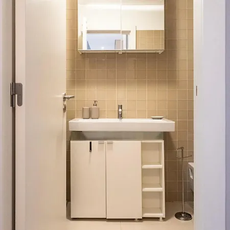 Cardosas Spacious By Lovelystay Apartament