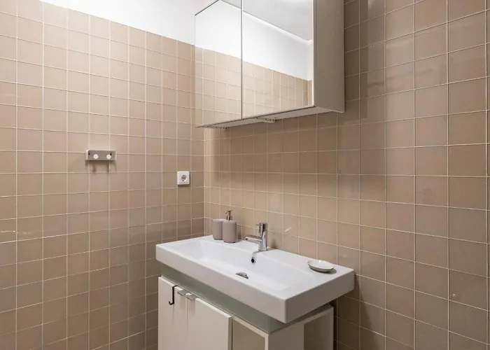 Cardosas Spacious By Lovelystay * Porto