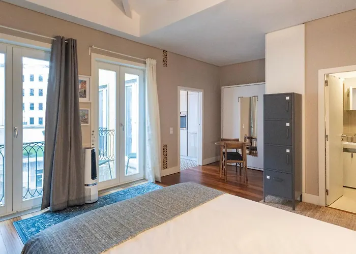 דירה Cardosas Spacious By Lovelystay *