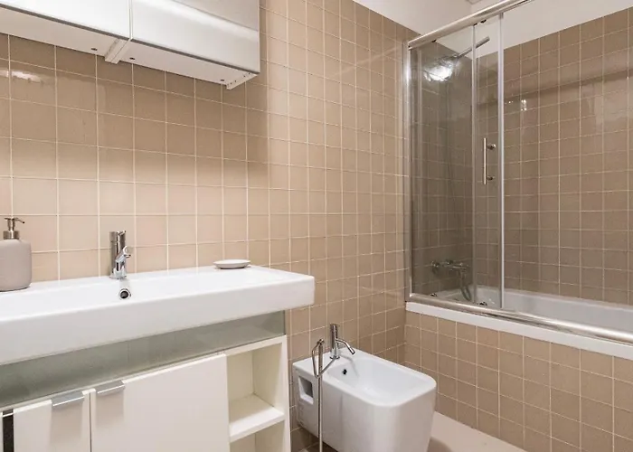 Cardosas Spacious By Lovelystay